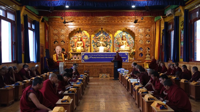 ༸གཡུང་དྲུང་བོན་གྱི་བཤད་སྒྲུབ་འདུས་སྡེའི་ཟླ་རེའི་བགྲོ་གླེང་སྐབས་ ༢༣ པ། བོད་ཟླ་གཉིས་པ།